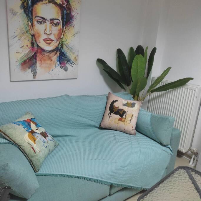 φρίντα στο κέντρο της ορεστιάδας Apartment *